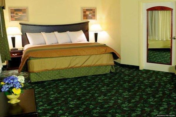 Executive Inn Park Avenue Hotel (Leonardtown)